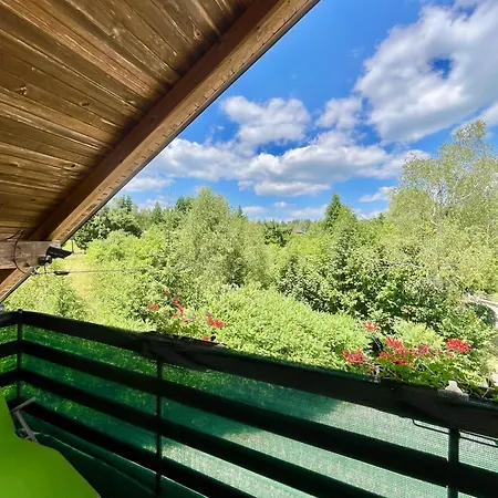 Apartmán Quiet Forest Retreat With Pool *