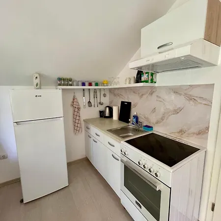 Apartmán Quiet Forest Retreat With Pool Borovnica